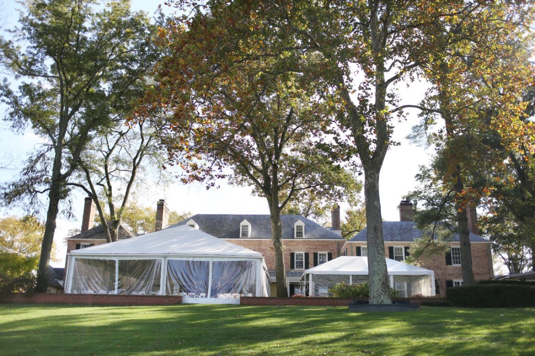 clear-sided-wedding-tent-drumore-estate-2-1100×733